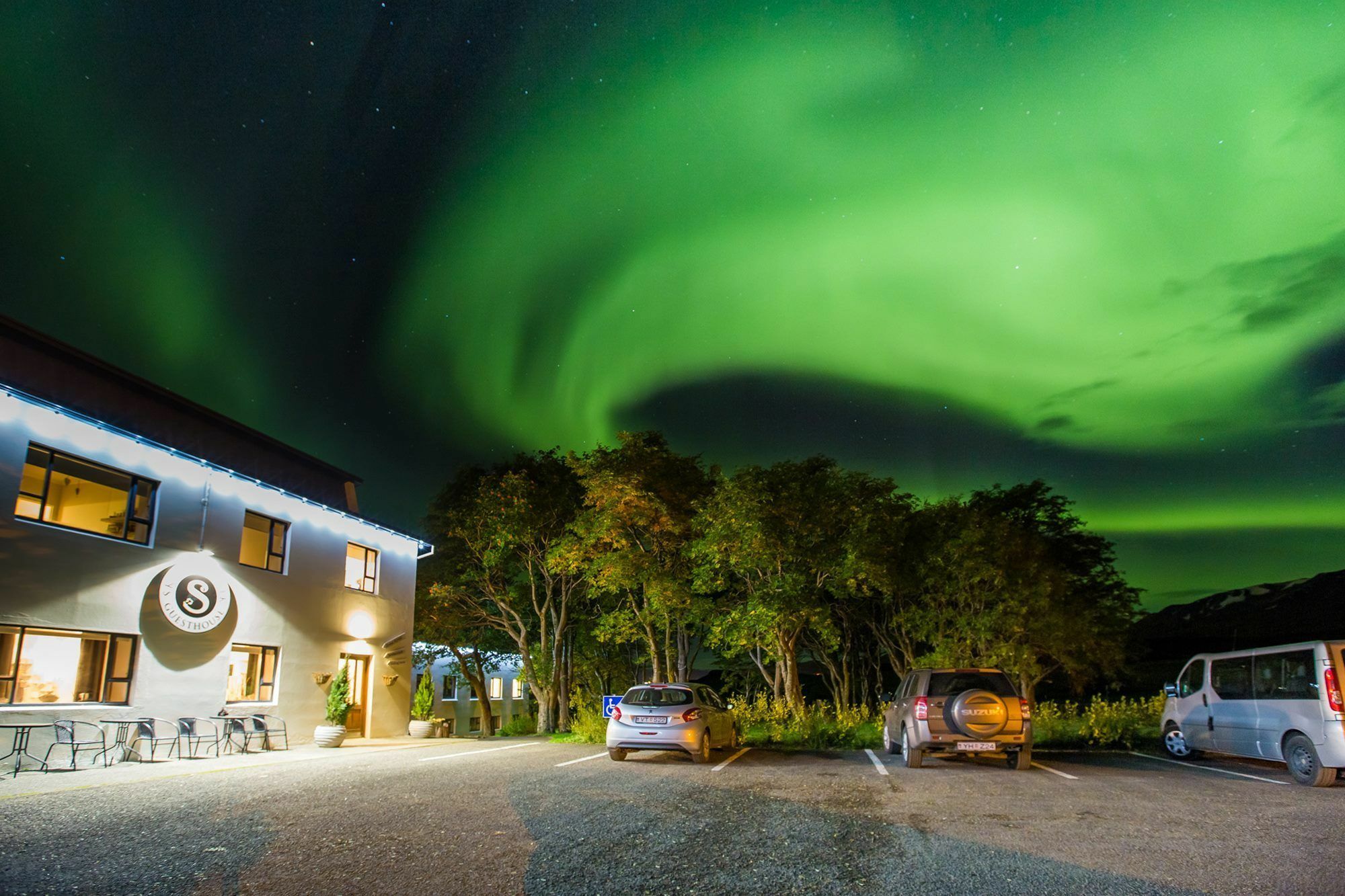 Skjaldarvik Guesthouse Akureyri Exteriör bild