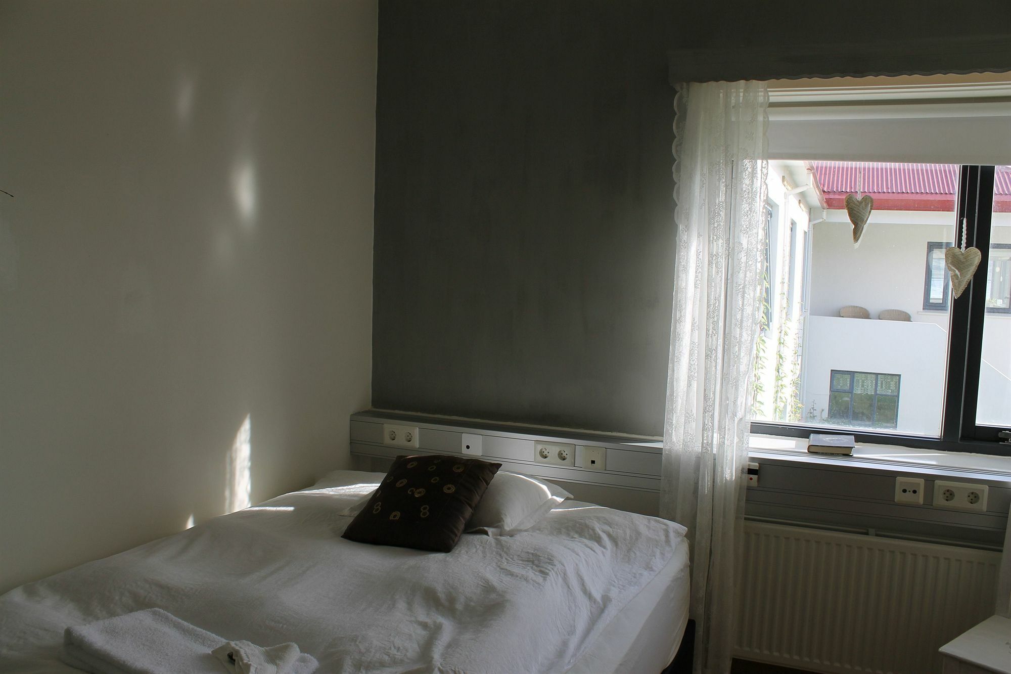 Skjaldarvik Guesthouse Akureyri Exteriör bild